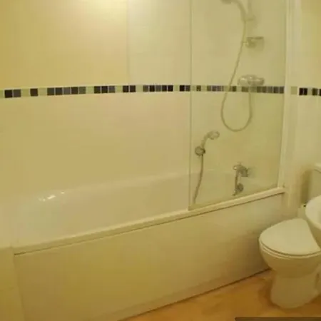 דירה 1 Bed Cosy Flat *